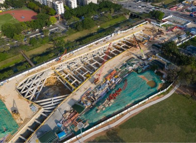 Swimming pool constructions